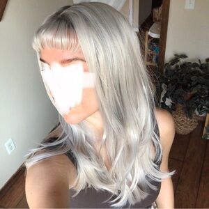 Silver Platinum Blonde Synthetic Wig